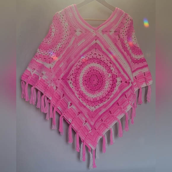 Boho Mandala Poncho - Picture 2 of 6